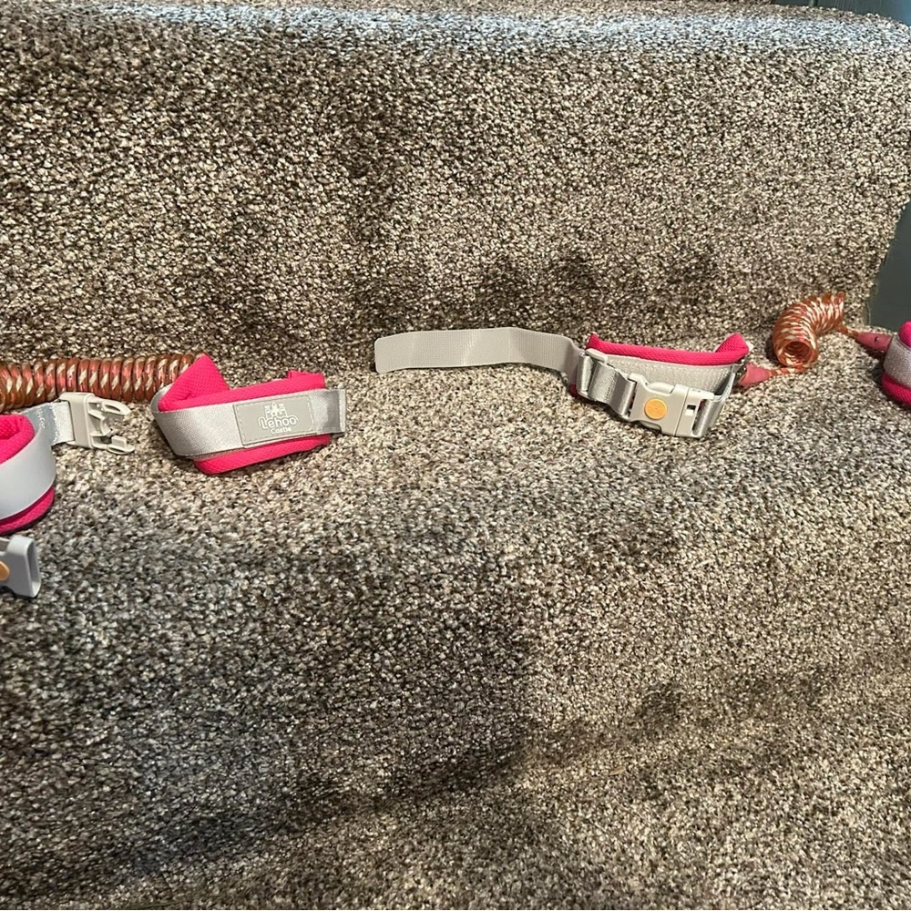 TWO Safety Wrist Leash for Toddlers - Picture 2 of 2
